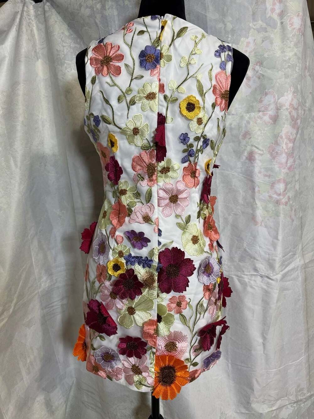 Endless Rose 3D Floral Embroidered Sleeveless Mini Dress White Size S - Picture 4 of 12
